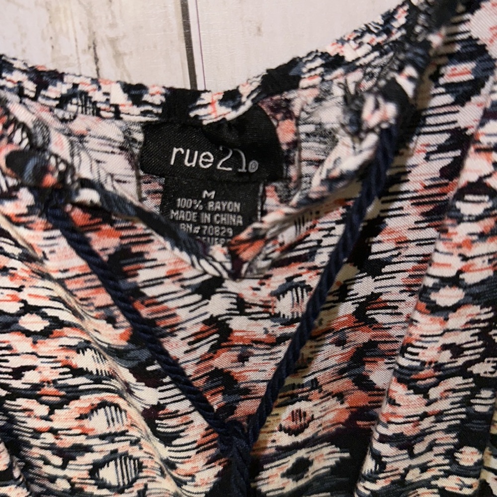 Rue 21 Romper - Picture 11 of 11